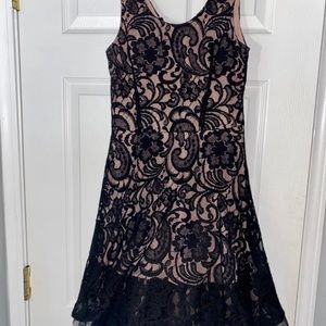 . Black and soft pink beige Rue21 dress
. In size small 
. Smoke free house